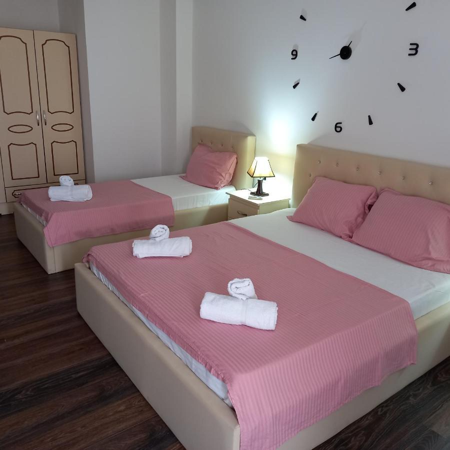 Vladimir Estate Hotel Gjirokastër Extérieur photo
