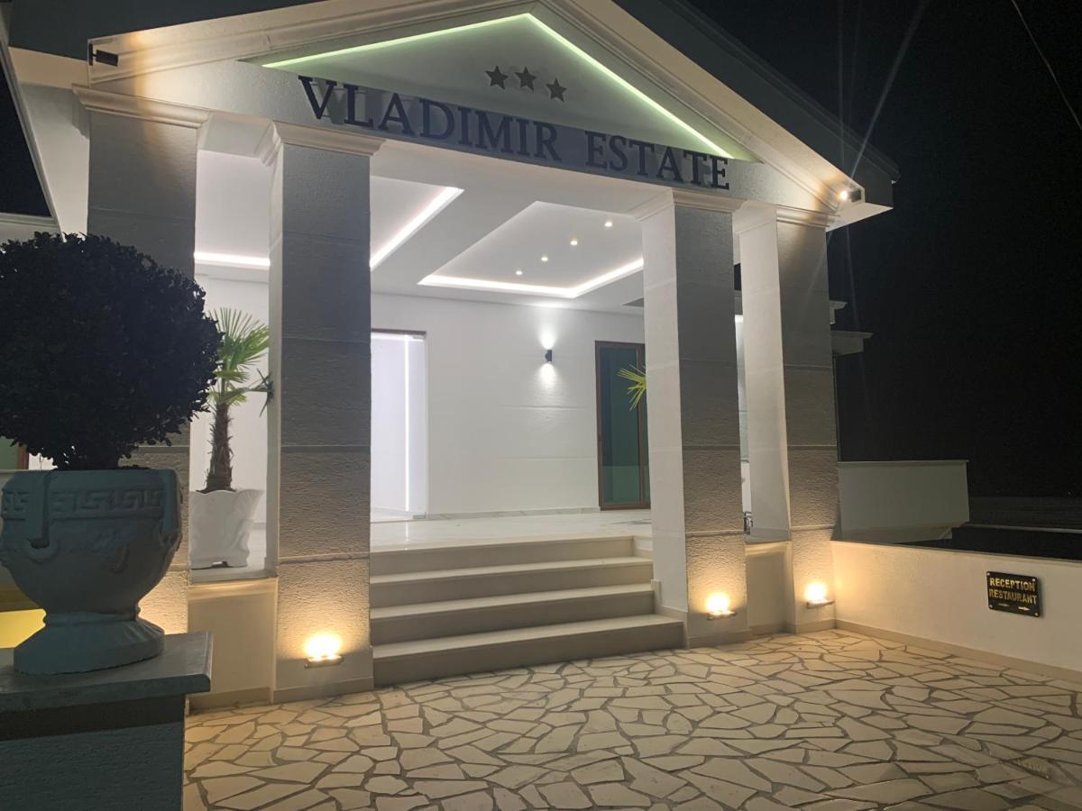 Vladimir Estate Hotel Gjirokastër Extérieur photo