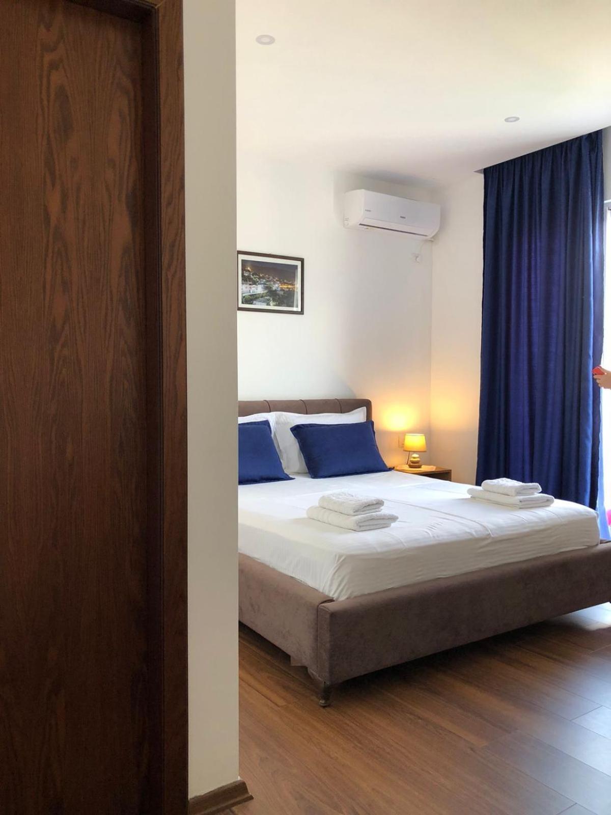 Vladimir Estate Hotel Gjirokastër Extérieur photo