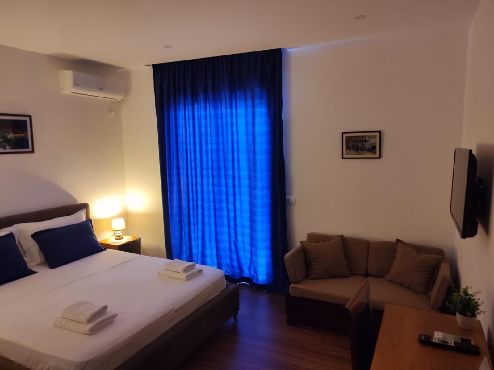 Vladimir Estate Hotel Gjirokastër Extérieur photo